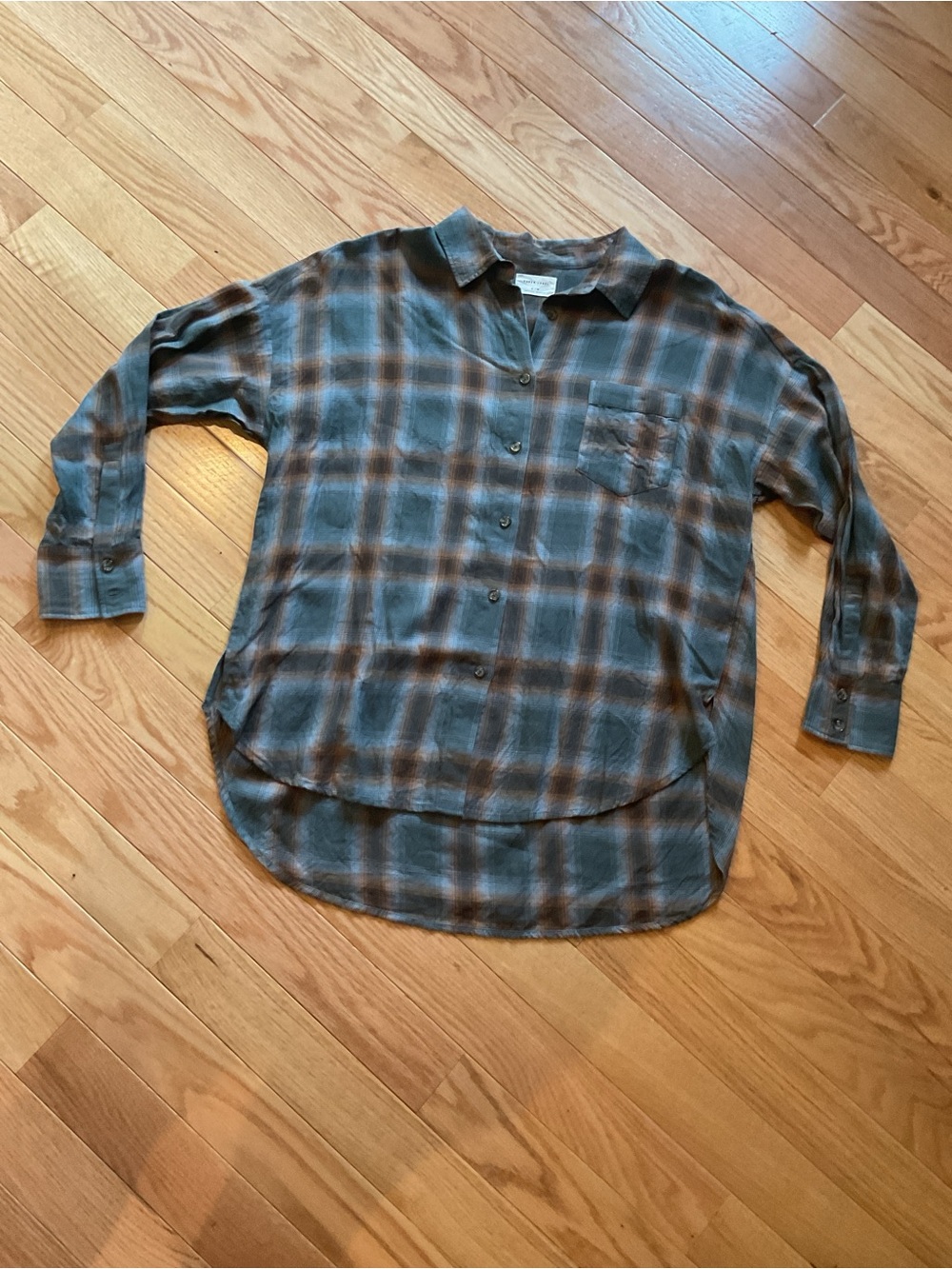 Anthropologie Paper Label Plaid Button-Up Shirt Teal Brown NWOT medium hi Lo - Picture 2 of 14